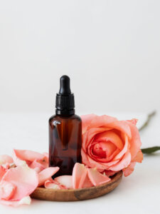 Haare pflegen Serum Flasche
